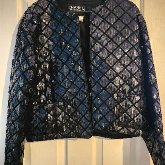 For collectors! Excellent condition chanel skirt suit - Picture 5 of 5